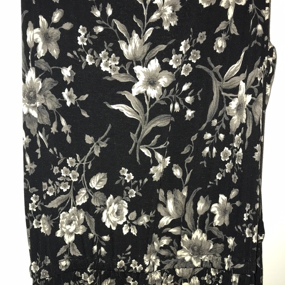 Romper - Picture 3 of 4